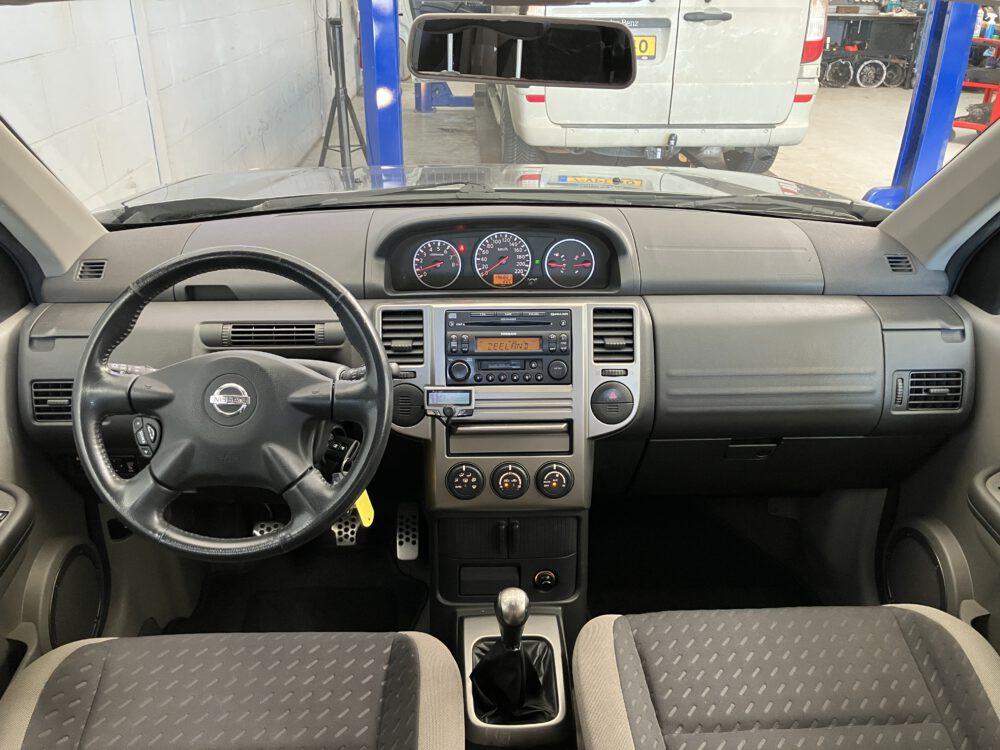 Nissan X-Trail 2.0 Columbia Style 2wd