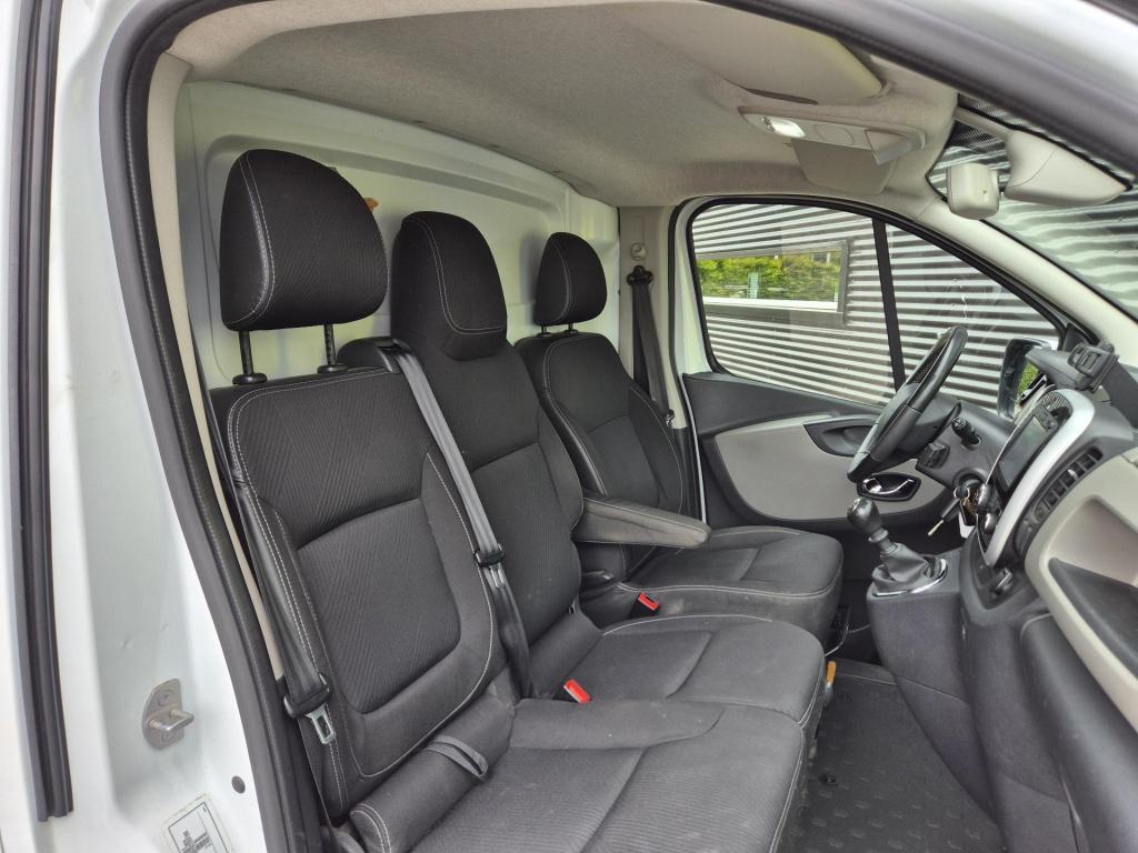 Renault Trafic 1.6 dci t29 l1h1 luxe energy trekhaak, camera, climate/cruis