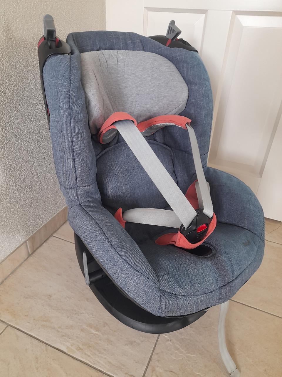 Maxi cosi Tobi 9 / 18 kg (in goede schone staat )