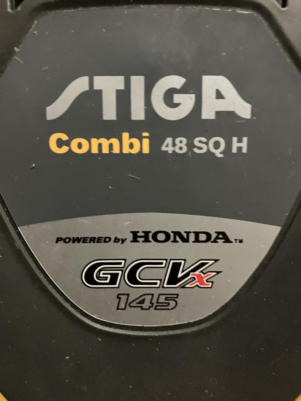 TE KOOP: STIGA MAAIER MET HONDA MOTOR GCVX 145.