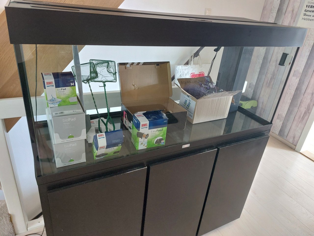 Juwel Rio 240 aquarium met stevig meubel