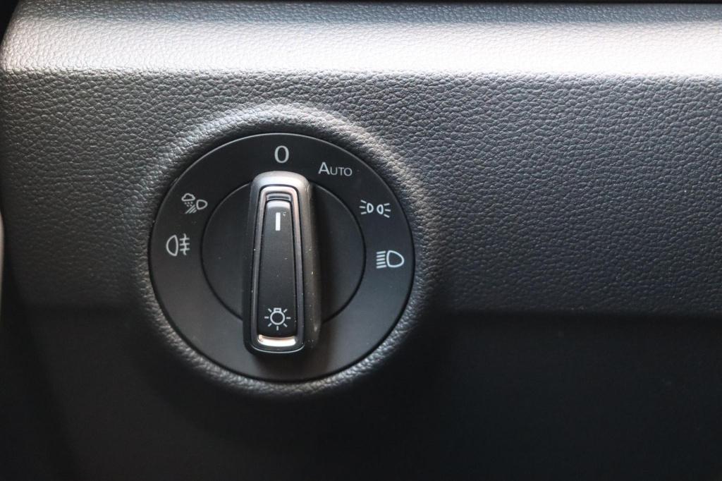 Volkswagen T-roc 1.5 tsi r-line 150pk dsg7