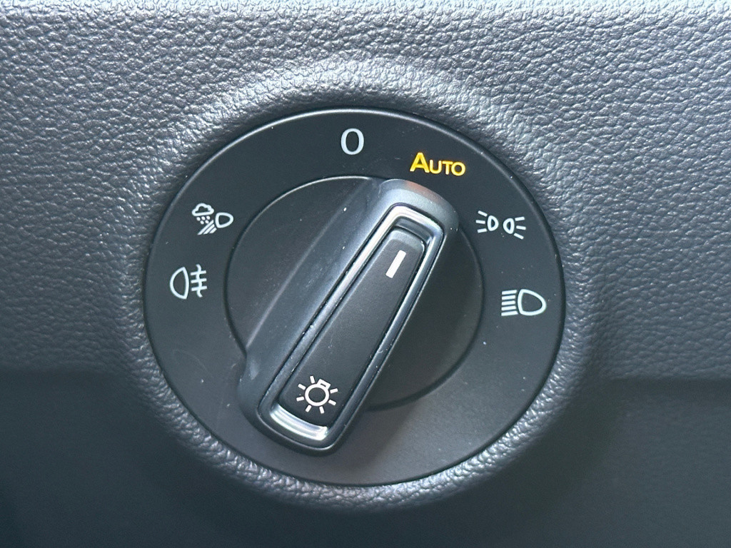 Volkswagen T-roc 1.5 tsi 150pk dsg style | dode hoek | camera | keyless | e