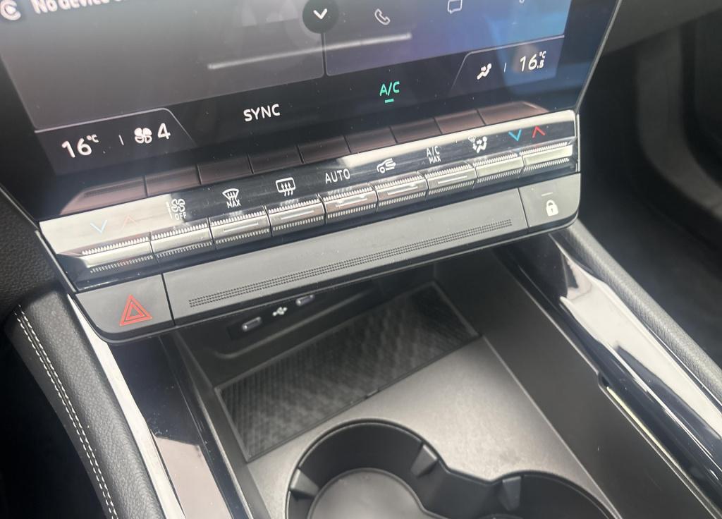 Renault Austral 1.2 e-tech full hybrid 200 techno