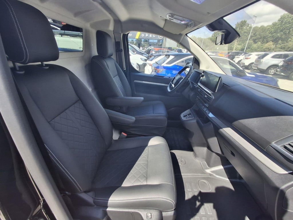 Opel Vivaro 2.0 diesel 180 s&s l3 automaat | leder | trekhaak | navi