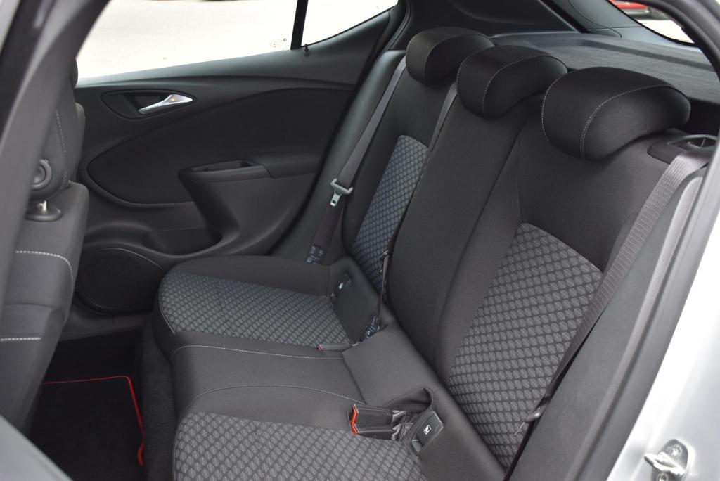 Opel Astra 1.2 edition 2020 | climate control | cruise control | parkeersen