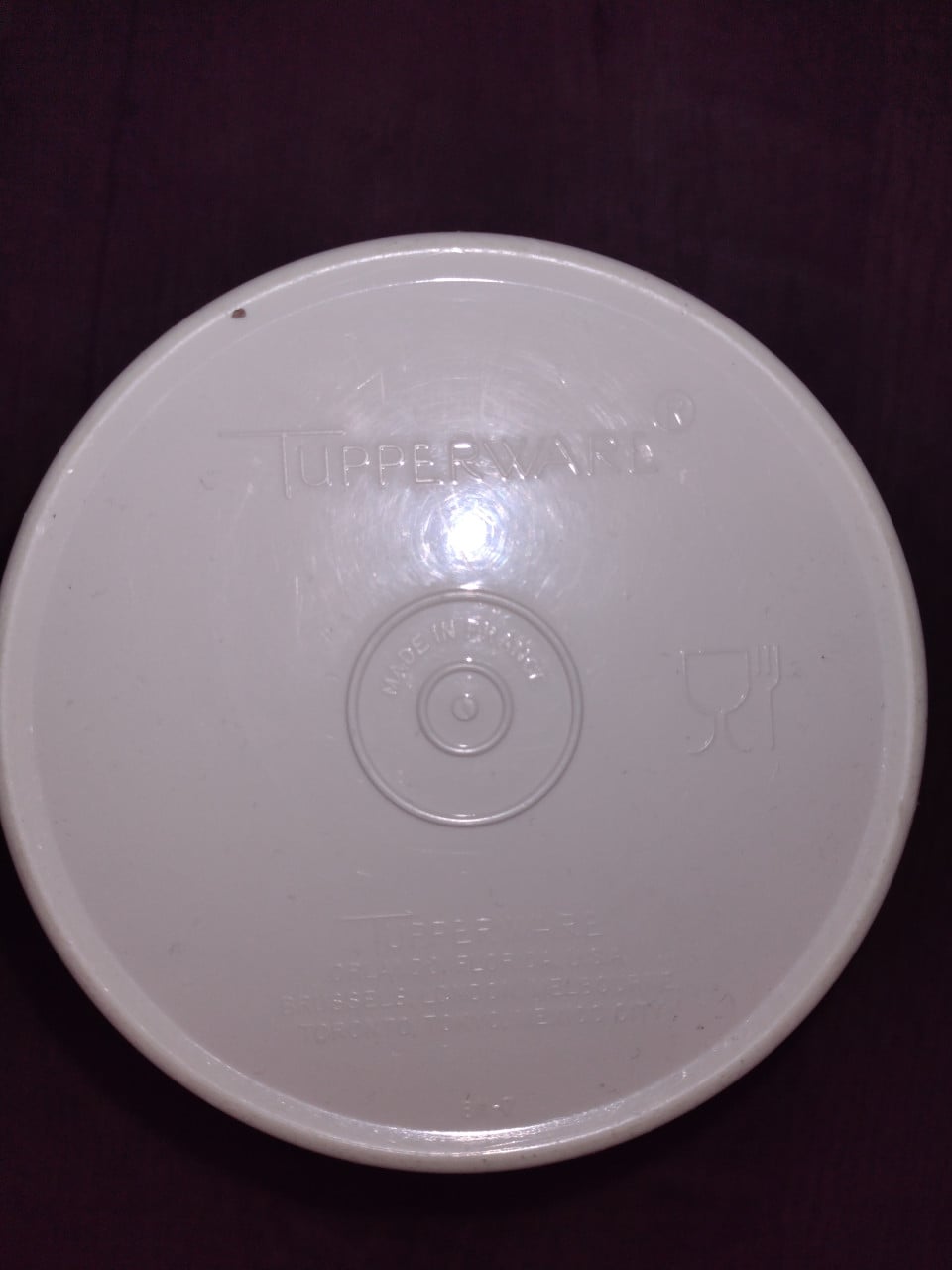 Tupperware trommel doos met deksel +/- 15 cm hoog