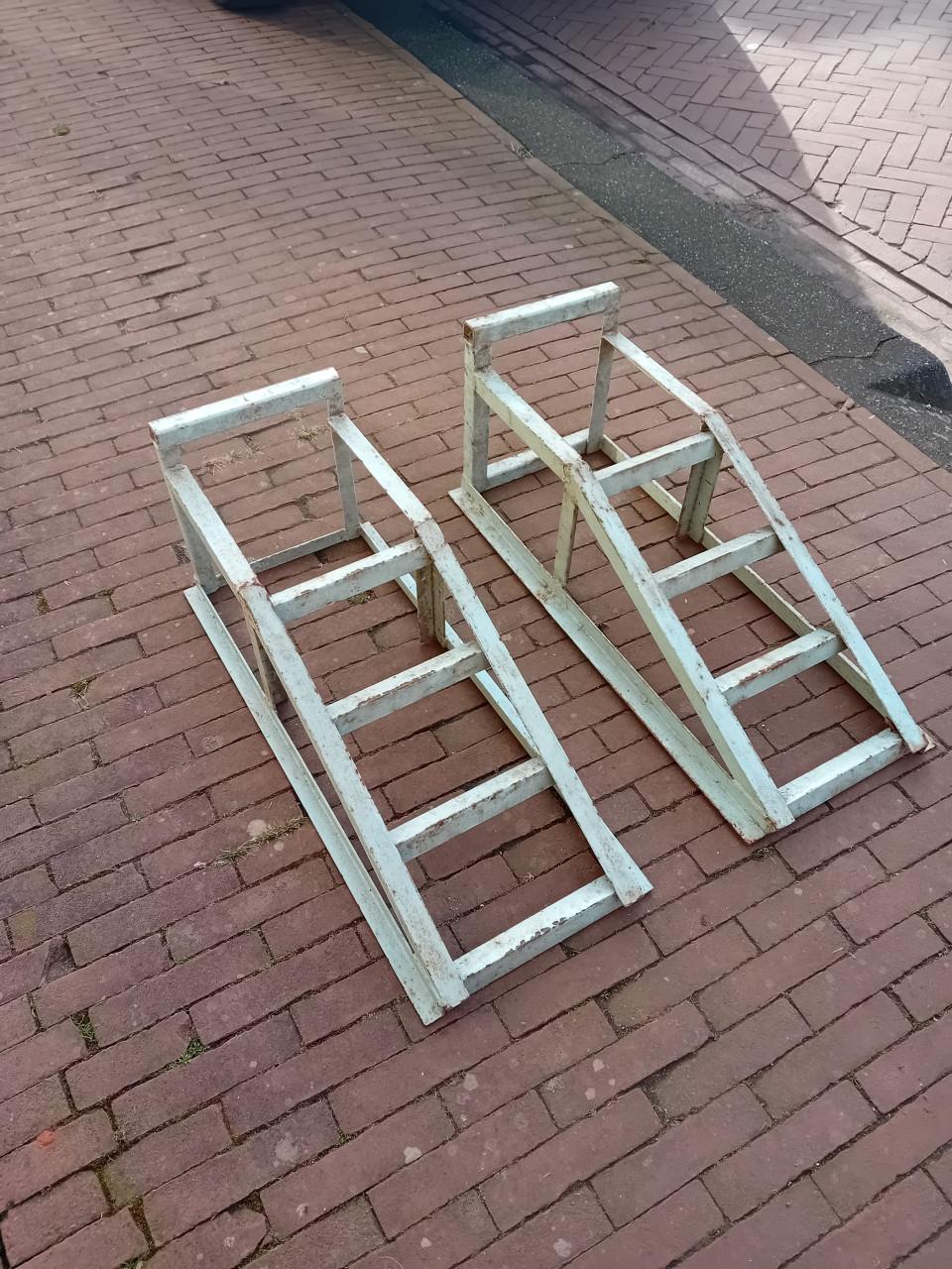 Auto oprij bokken steunen