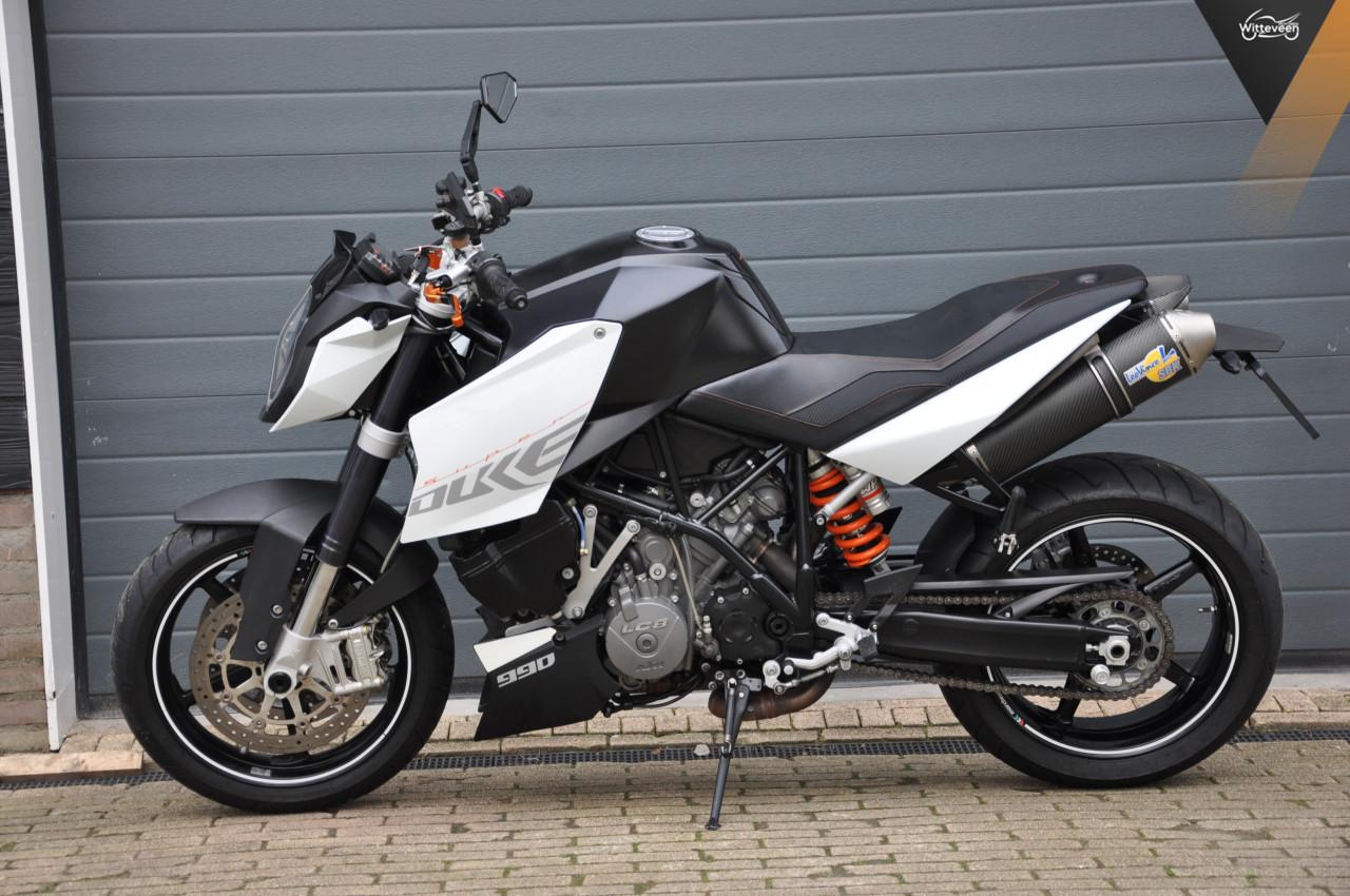 KTM 990 SuperDuke Zeer nette motor!