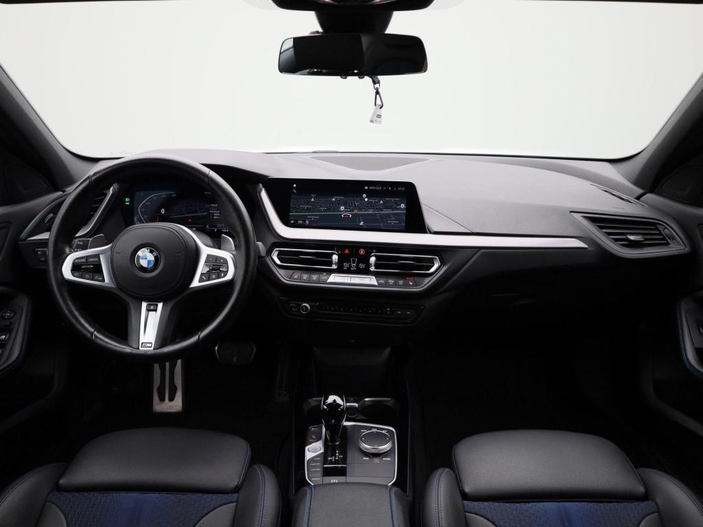 BMW 1 Serie 120i business edition | m-sport | automaat | navigatie | stoel/
