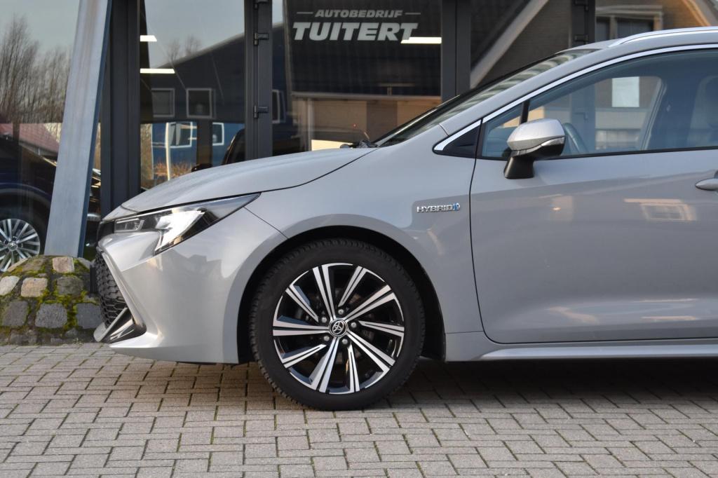 Toyota Corolla Touring Sports 1.8 hybrid dynamic | camera | stoelverwarming