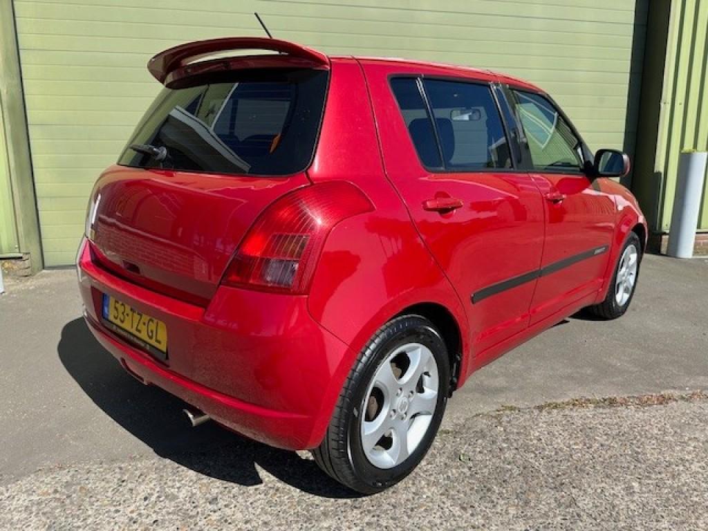 Suzuki Swift 1.3 shogun