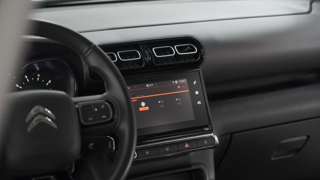 Citroen C3 Aircross puretech 130 eat6 c-series | apple carplay | allseason 