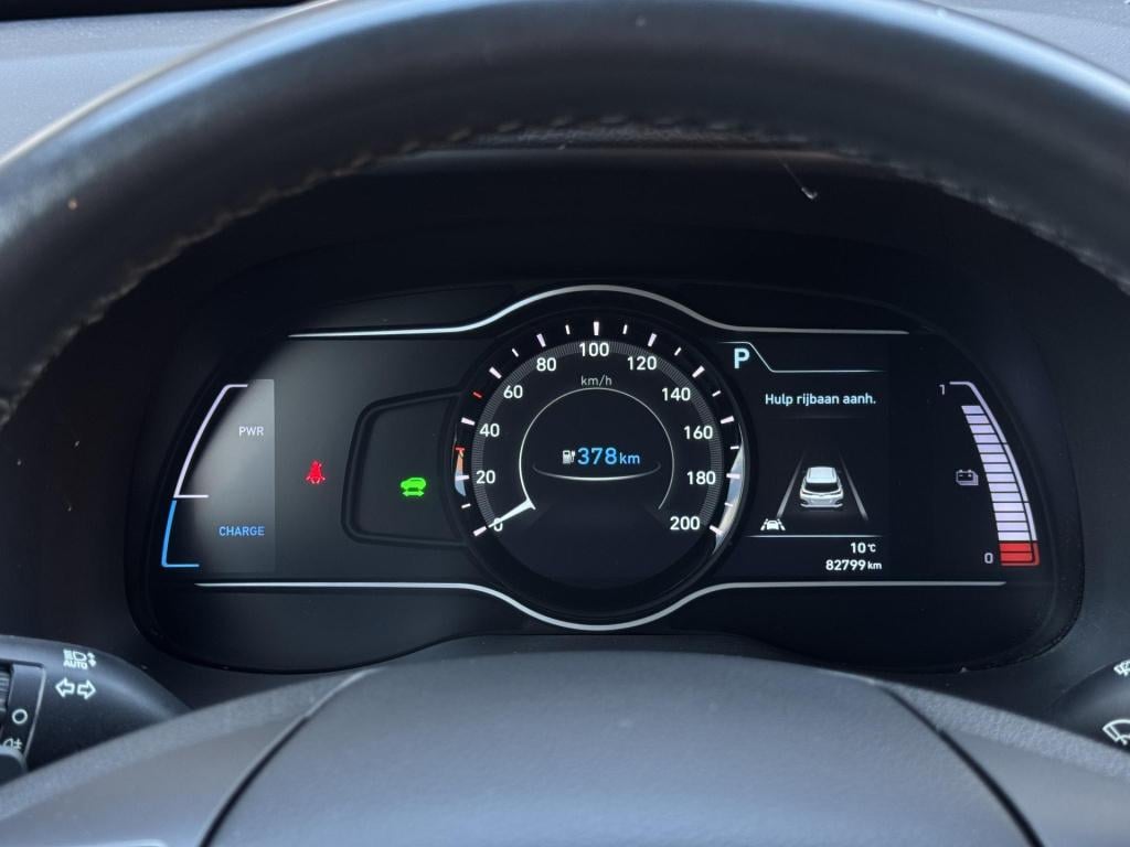 Hyundai Kona ev fashion 64 kwh 3-fase lader, soh 96%!