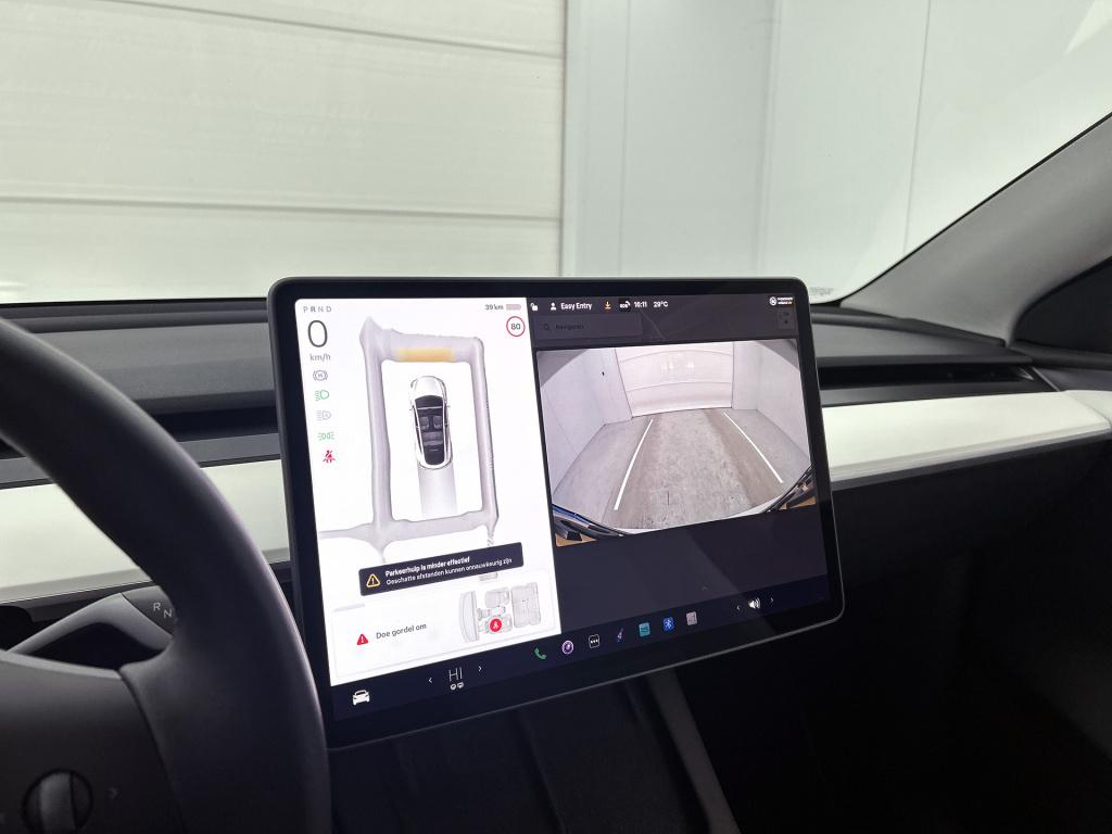 Tesla Model Y performance awd 75 kwh | leder | parkeercamera | schuif-kante