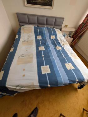 In zeer goede staat 2e hands boxspringbed