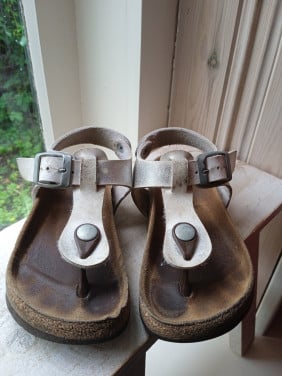 Sandaaltjes Kipling maat 27 ~kinder sandalen zilver-wit kind