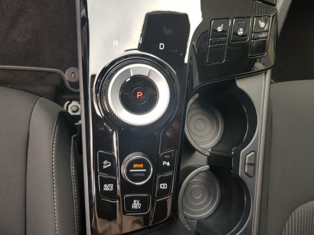 Kia Sportage phev (plug-in) dynamicline 4wd