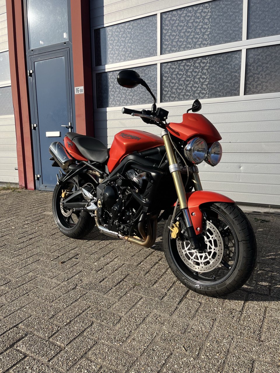 Triumph street triple 675