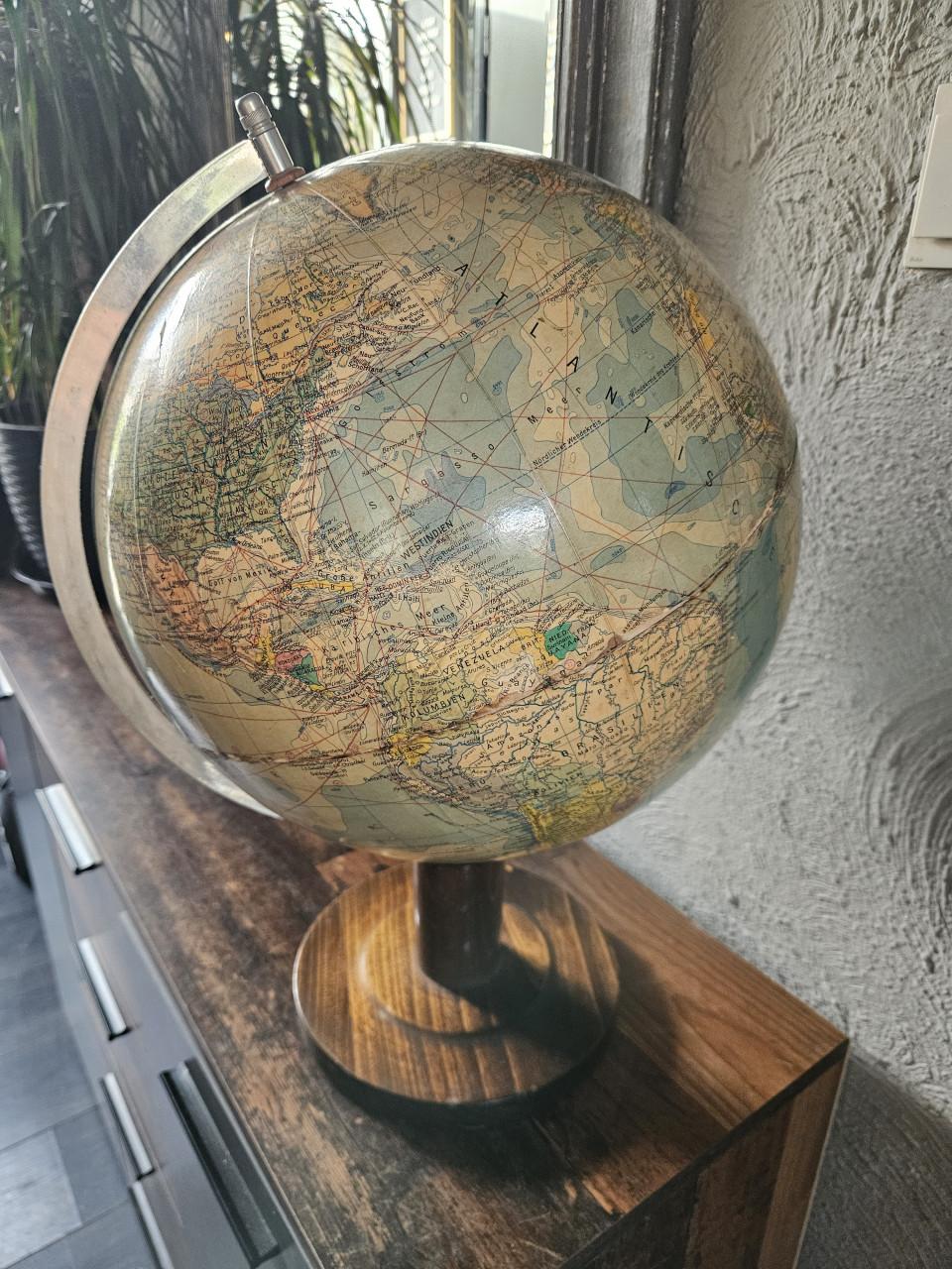 Vintage grote Politische Erdglobus - Paul Räth Nachf Leipzig, grote bol