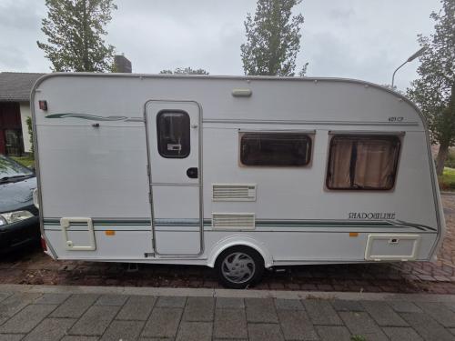 Elddis shadiwline 405cp met enduro mover en fietsenrek
