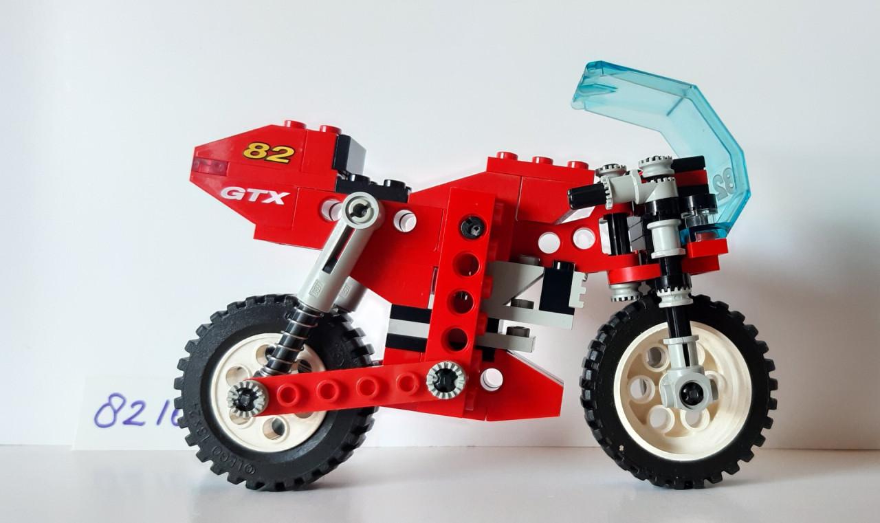 Lego Technic 8210: Nitro gtx bike - motor
