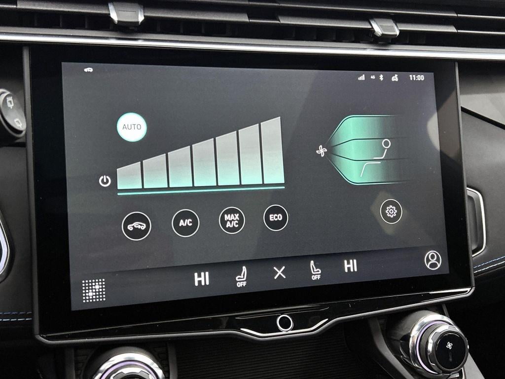 Lynk & Co 01 1.5 | automaat | navigatie | panoramadak | memory seat | infin