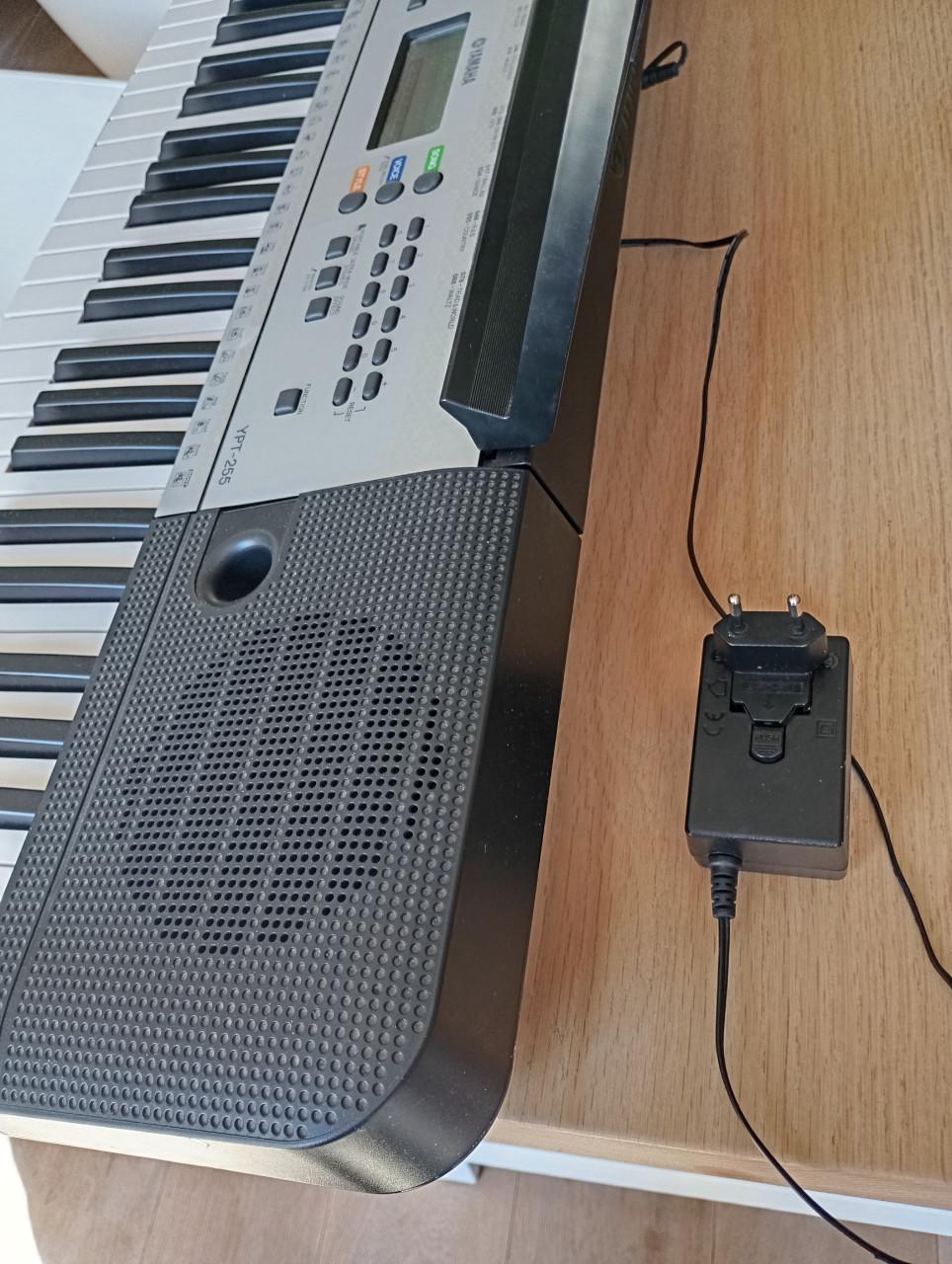 Keyboard Yamaha
