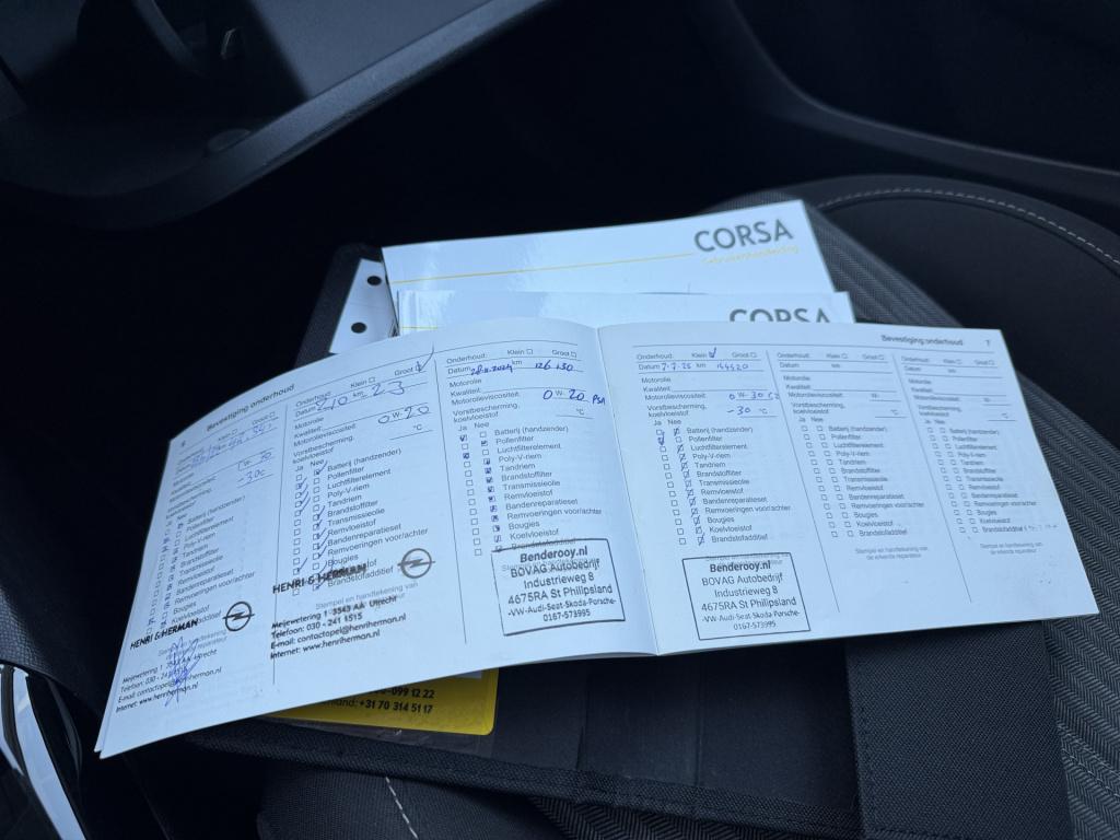 Opel Corsa 1.2 102pk edition automaat | org. nl | navi | carplay