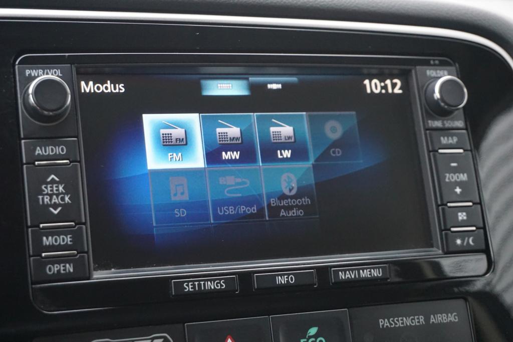 Mitsubishi Outlander 2.0 phev business edition x-line automaat - climate / 