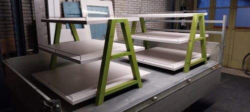 Houten presentatietafel