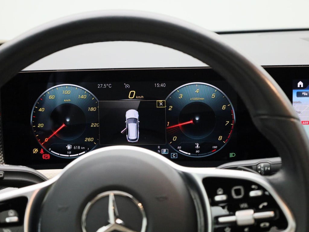 Mercedes-Benz Cla shooting brake 200 business solution luxury | automaat | 