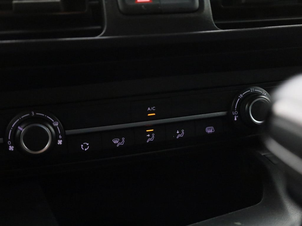 Opel Combo 1.5d l2h1 edition | navigatie | apple carplay/android auto | par