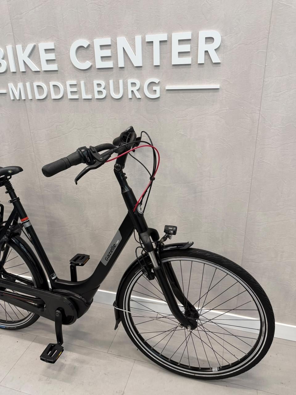 Gazelle Paris C7+ Bosch Active Line Plus 61CM 400Wh