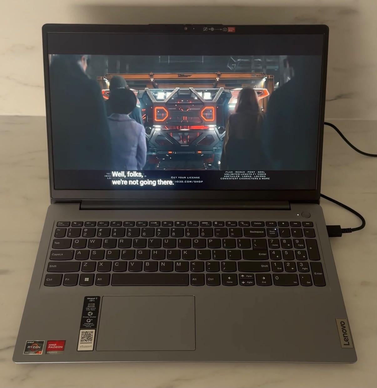 Vlotte Lenovo IdeaPad 3 | Ryzen 7 5700U  8 cores | RAM 20GB 3200MHZ | SSD |