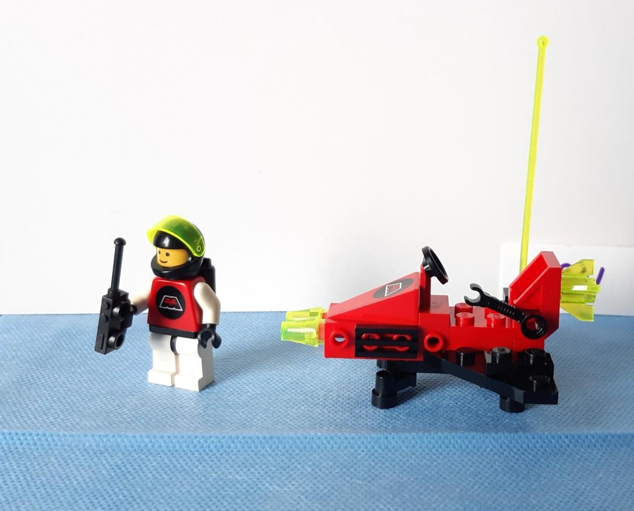 Lego Space M-Tron 6811: pulslader, charger