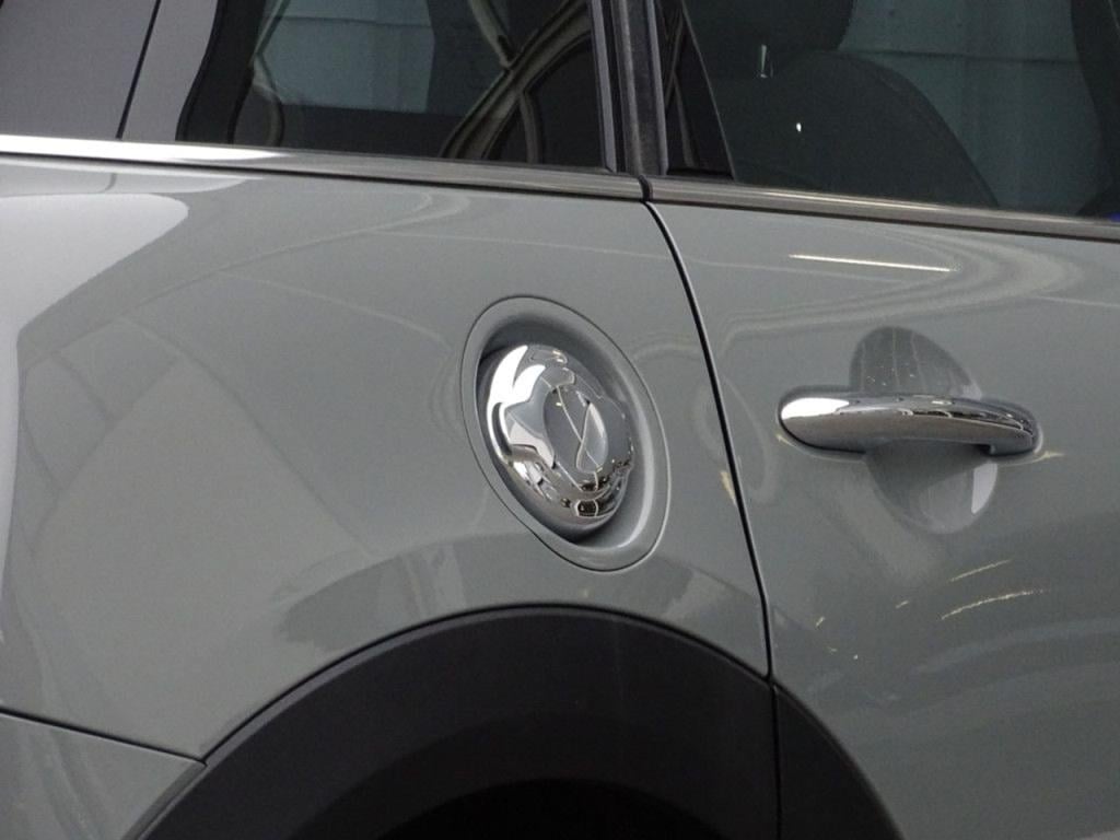 Mini Cooper mini 2.0 serious business 5-deurs | led | navi |18"