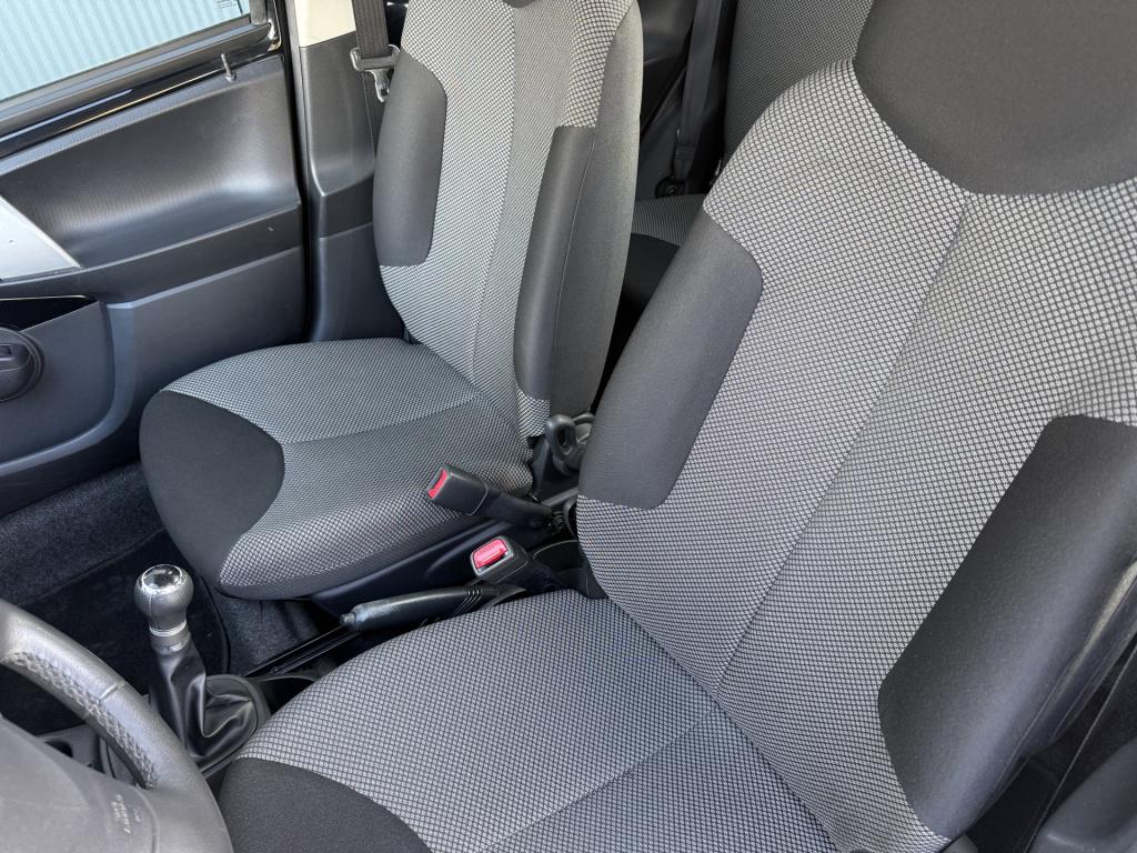 Toyota Aygo 1.0 vvt-i aspiration airco 5-drs