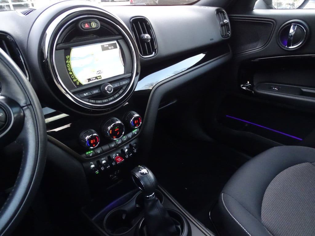 Mini Countryman mini 1.5 cooper pepper automaat | pano