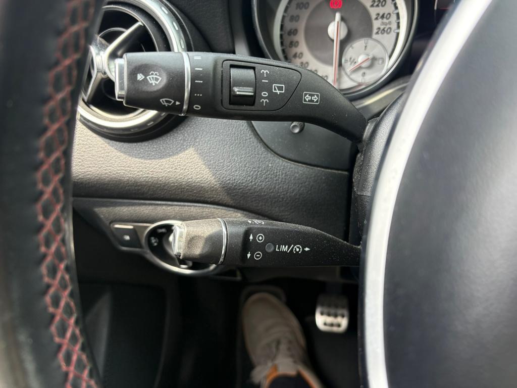 Mercedes-Benz Gla-klasse 180 prestige