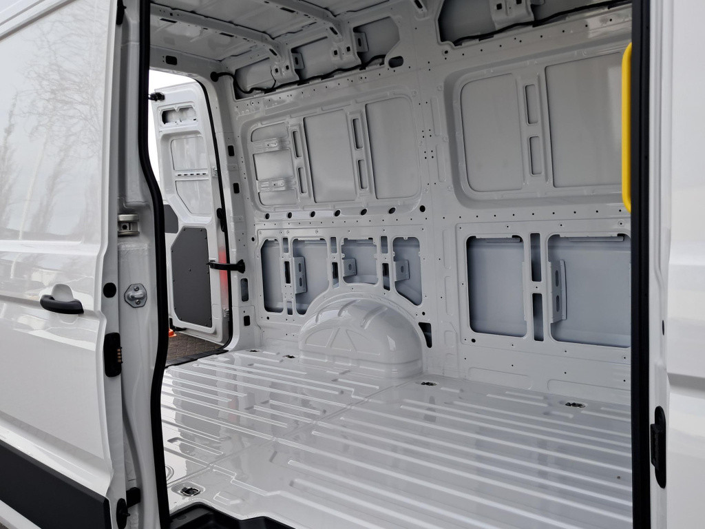 Volkswagen Crafter 35 2.0 tdi l3h3 trendline