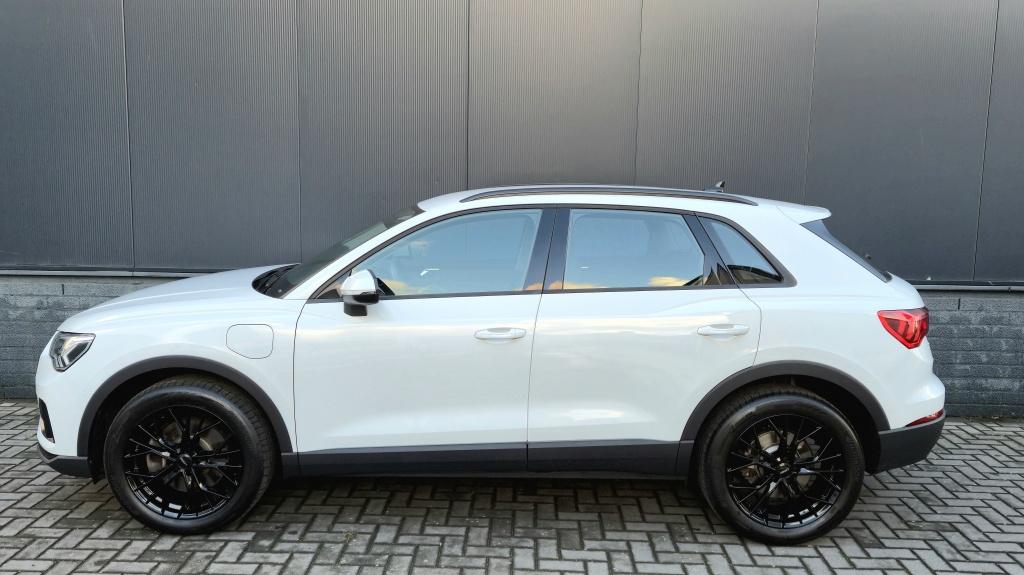 Audi Q3 45 tfsi e edition | hybride | led | clima | navi | acc | 19 inch