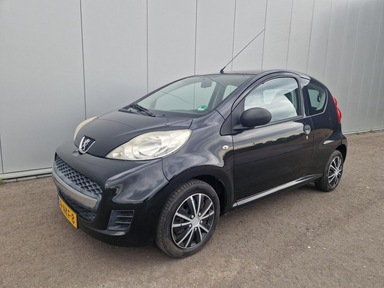 Peugeot 107 1.0-12V Urban Move
