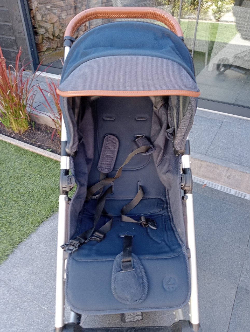 Super stevige mutsy buggy tekoop