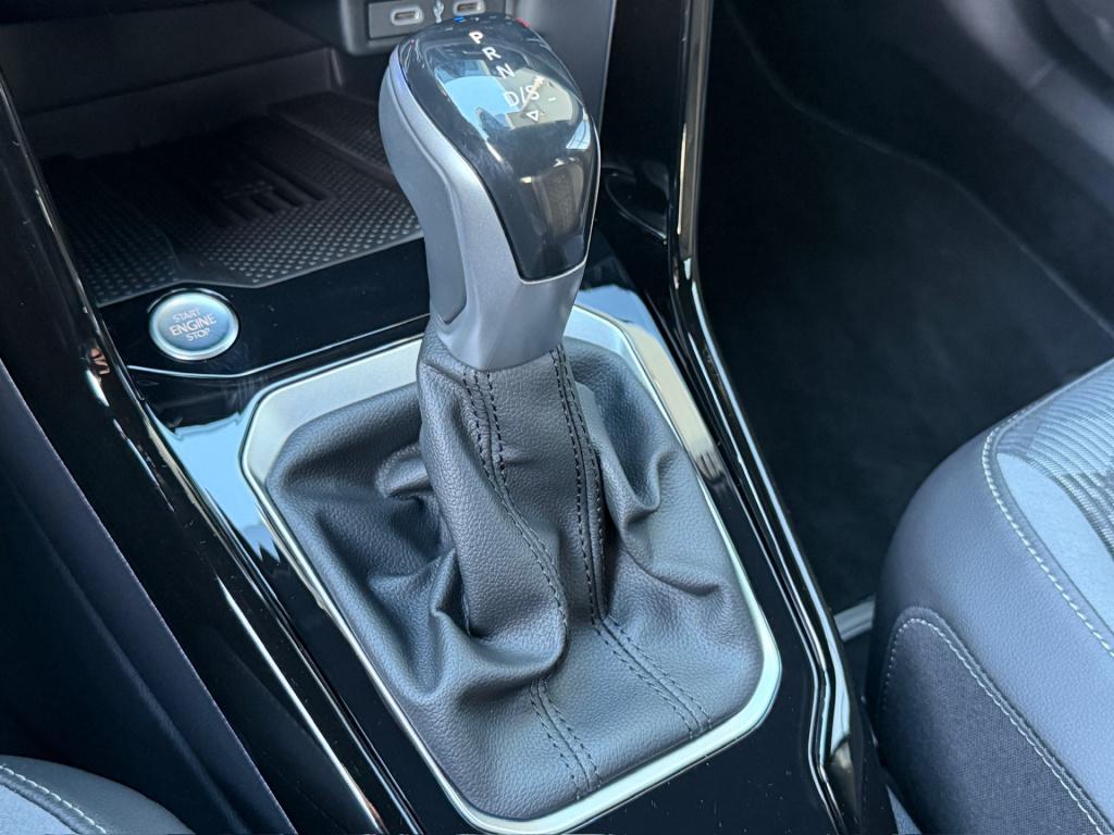 Volkswagen T-roc 1.5 tsi 150pk dsg r-line | camera | keyless | elek. achter