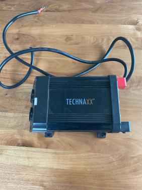 Technaxx TE16 Omvormer  (camper)
