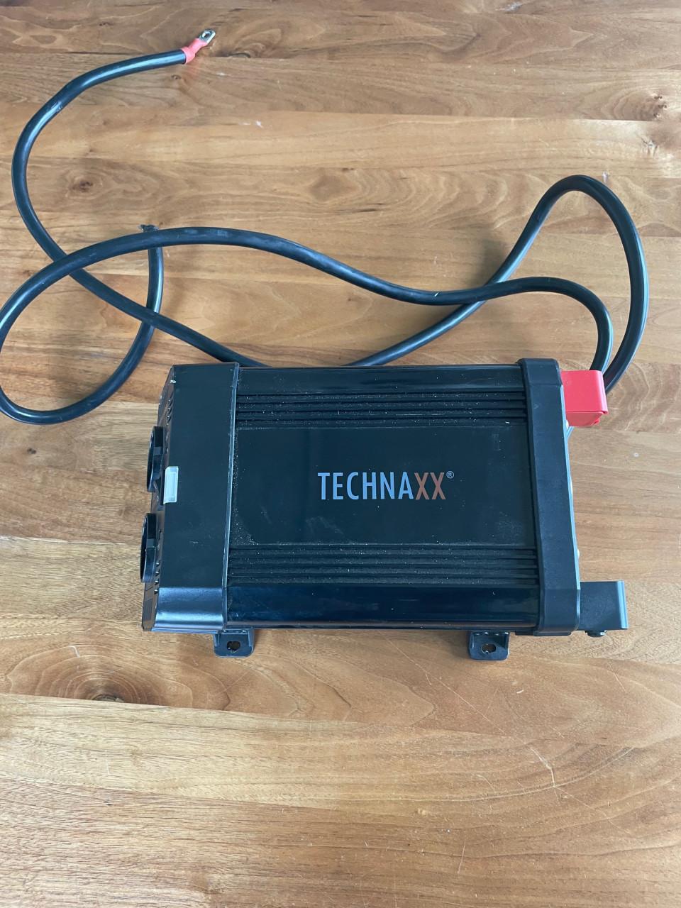 Technaxx TE16 Omvormer  (camper)