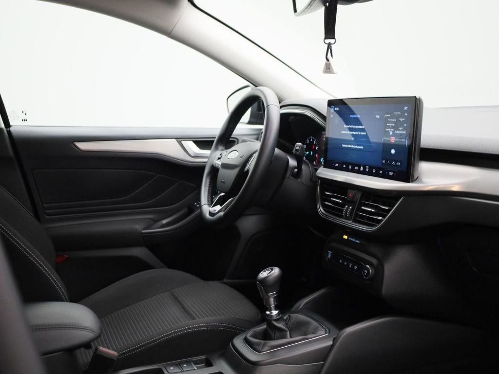 Ford Focus wagon 1.0 ecoboost hybrid titanium | climate control | cruise co