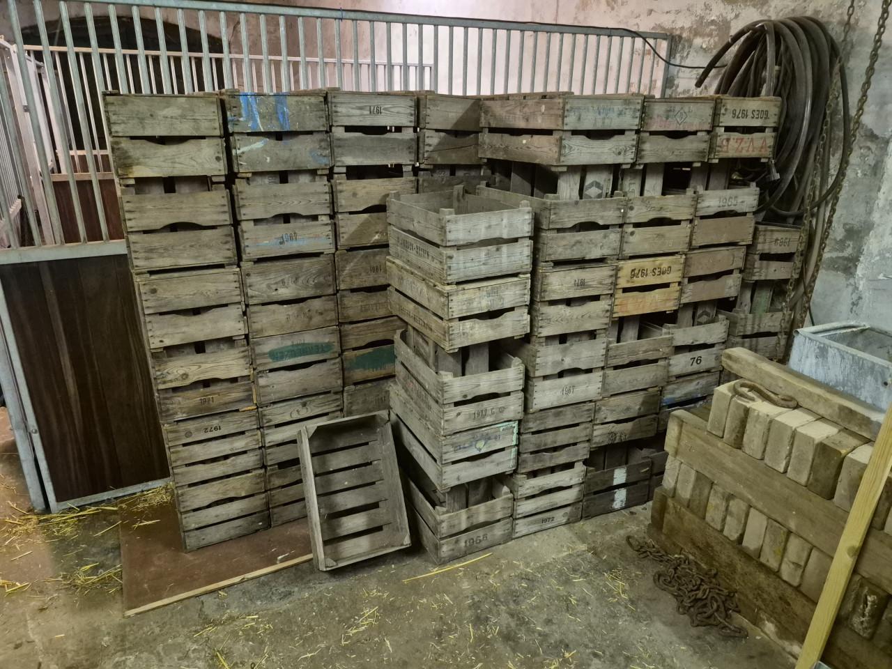 Prachtige Oude Veilingkistjes