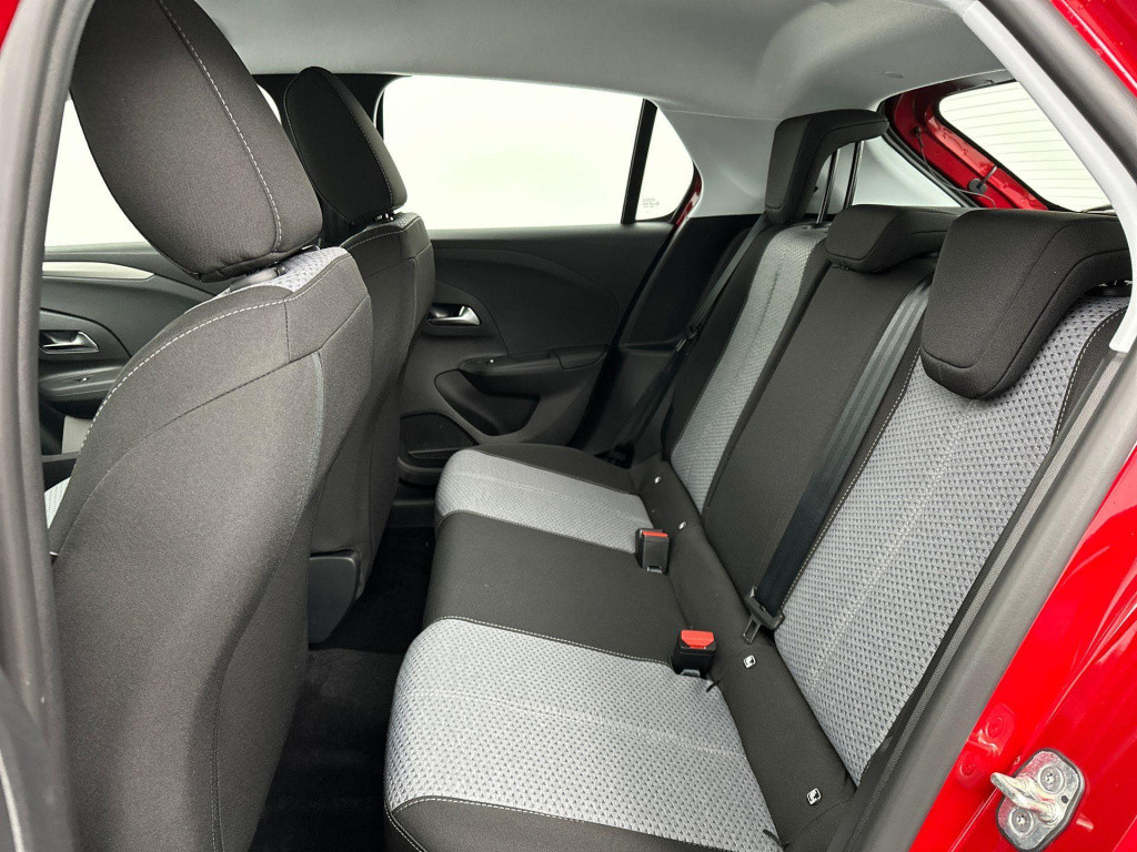 Opel Corsa 1.2 edition || € 3.500 van mossel voorraadvoordeel || 4 jaar gar